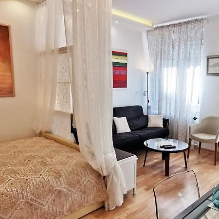Gala City Center Apartman Belgrado Exterior foto